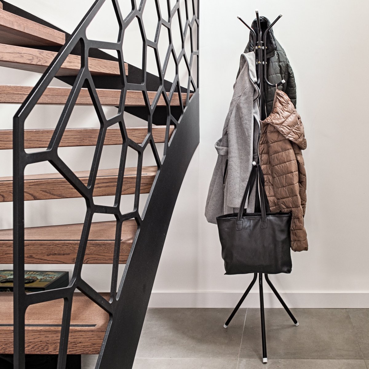 Life's Green Standing Coat Rack with 12 Hooks Black