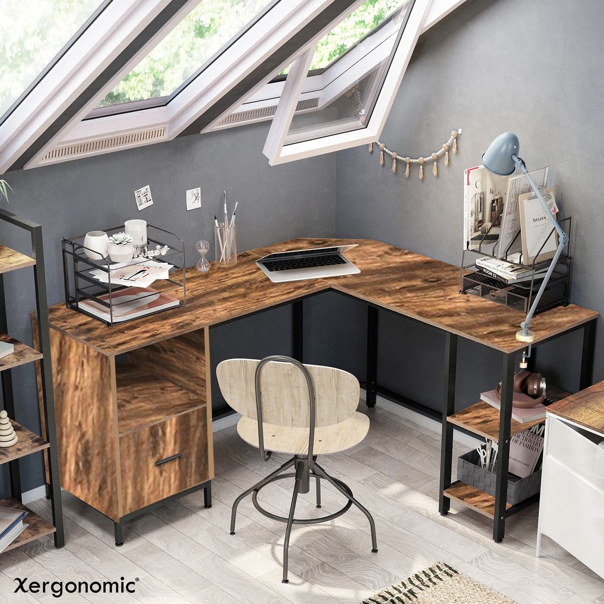 Xergonomic Hoekhoekbureau Vintage