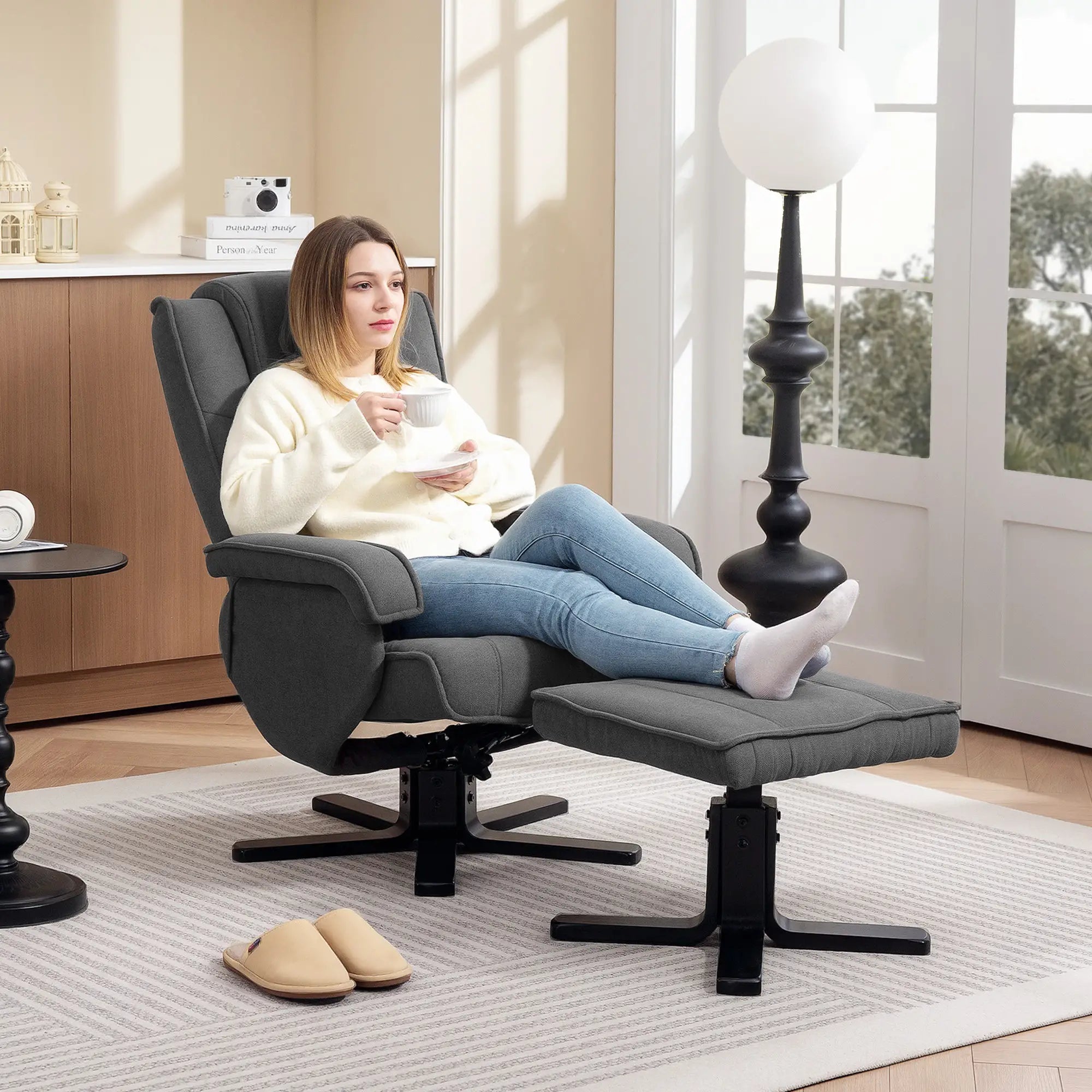Nancy's Lastebasse Relaxfauteuil - Loungestoel - Relaxstoel - Met Hocker - Grijs - Fluweel