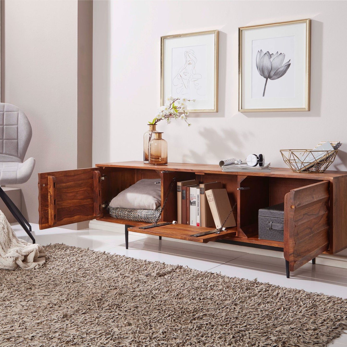 Nancy's Duna Dressoirs - TV-Kast - TV Meubel - Lowboard - Massief Sheeshamhout - ± 150 x 40 x 50 cm
