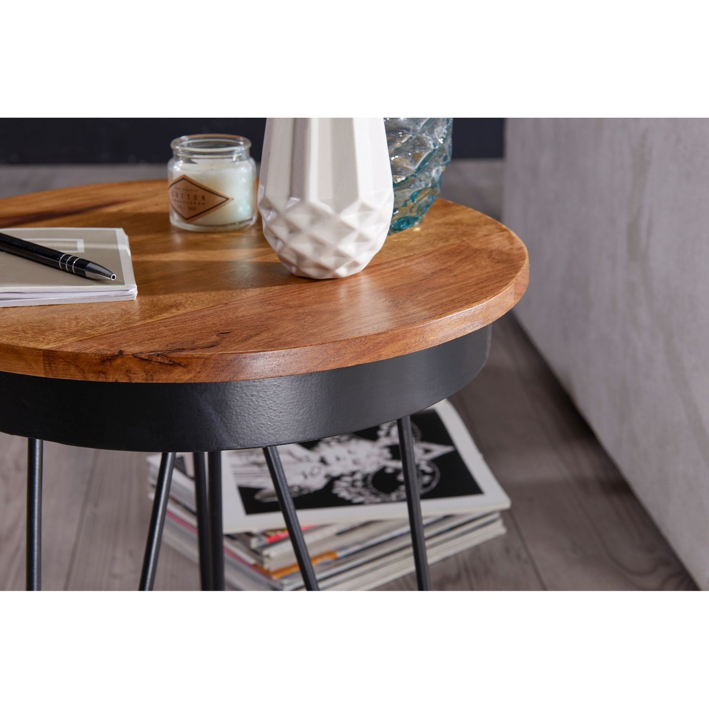 Table d'appoint moderne de Nancy - Bois et métal - 43 x 45 x 43 cm