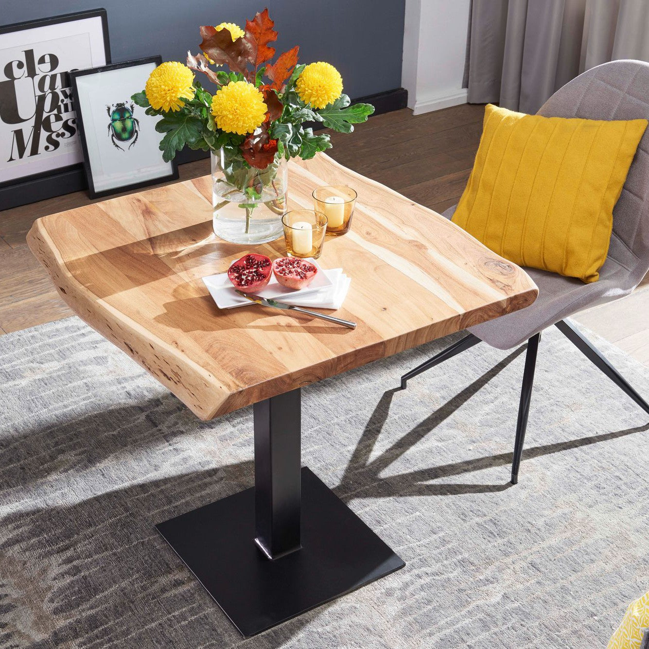 Nancy's Trunala Eettafel - Eetkamertafel - Keukentafel - Massief Acaciahout / Staal - 80 x 75 x 75 cm