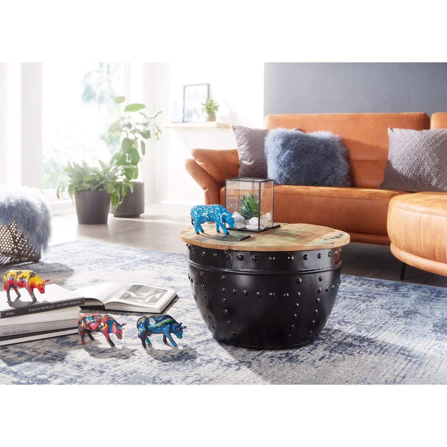 Nancy's Hettinger Salontafel - Koffietafel - Ronde Tafel - Bijzettafel - Opbergruimte - Massief Mangohout - Gerecycled Hout - Zwart - 60 x 60 x 36 cm