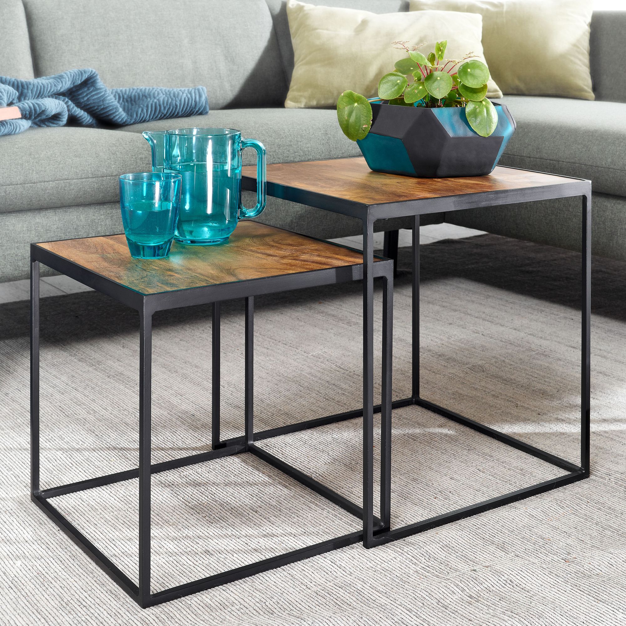 Nancy's Gious Coffee Table Set - Side Table Set - Coffee Table - Brown / Black - Mango Wood / Steel