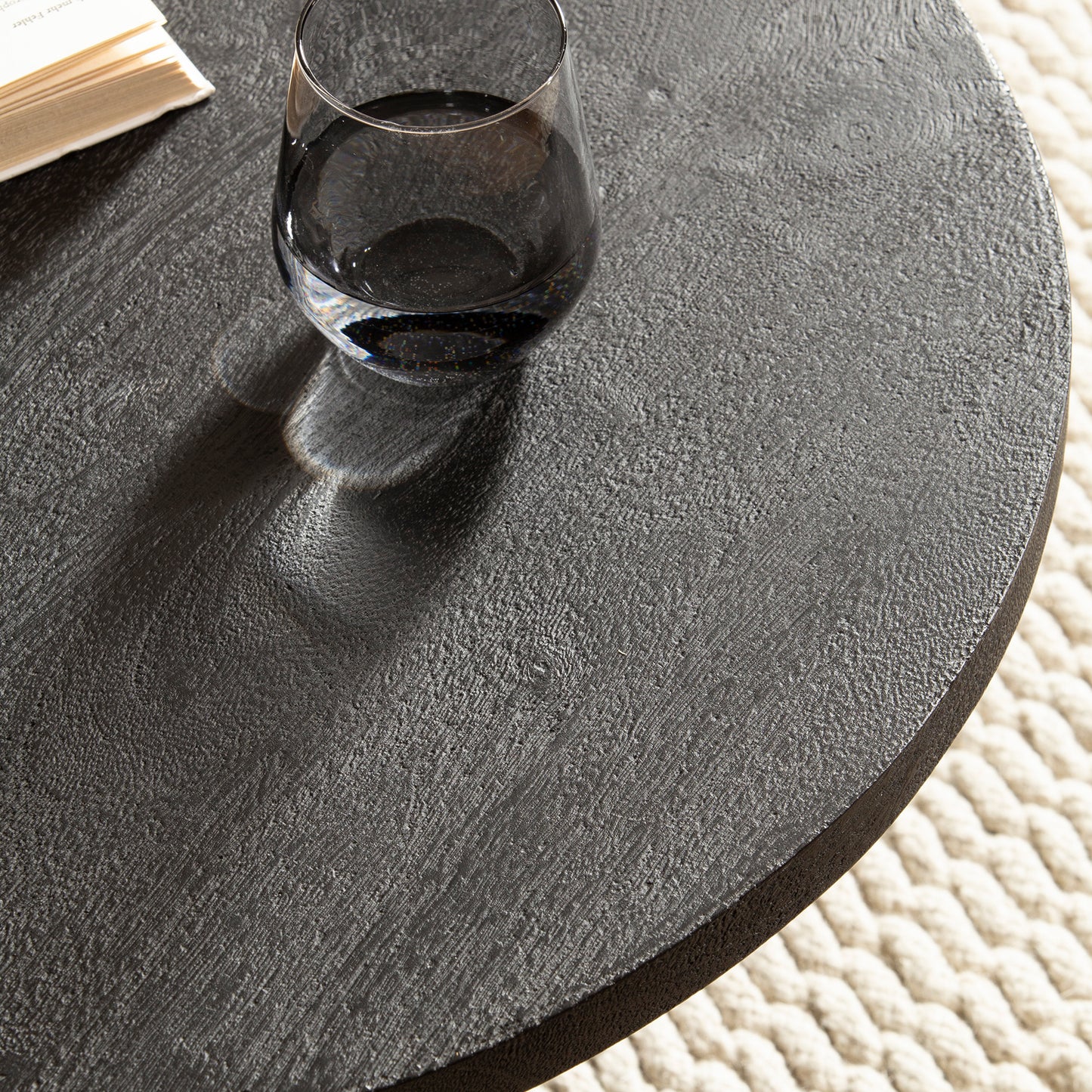 Nancy's Barca Salontafel - Koffietafel - Rond - Zwart - Mangohout - ± Ø 60 x 30 cm