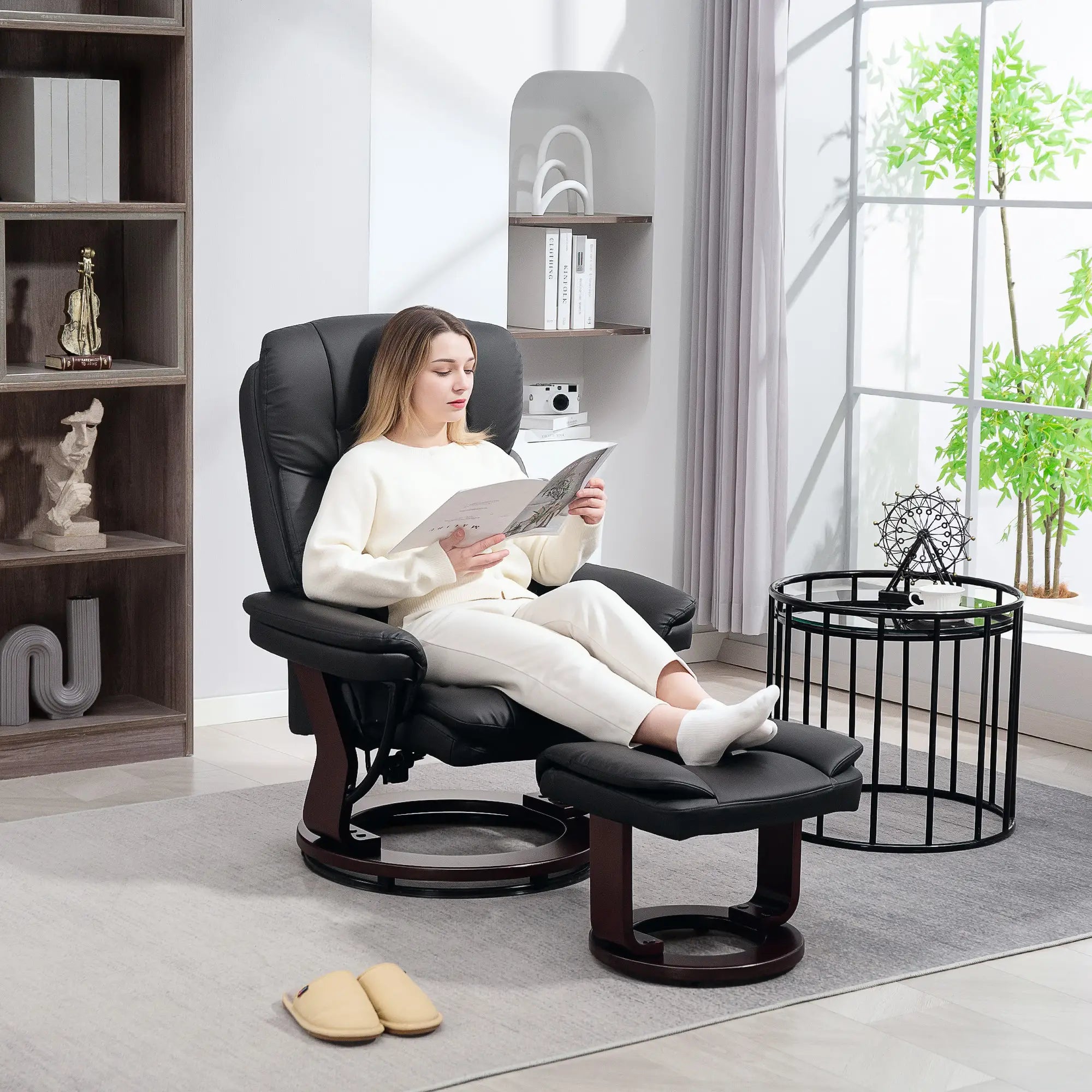 Nancy's Loano Relaxfauteuil - Loungestoel - Relaxstoel - Zwart - Kunstleer