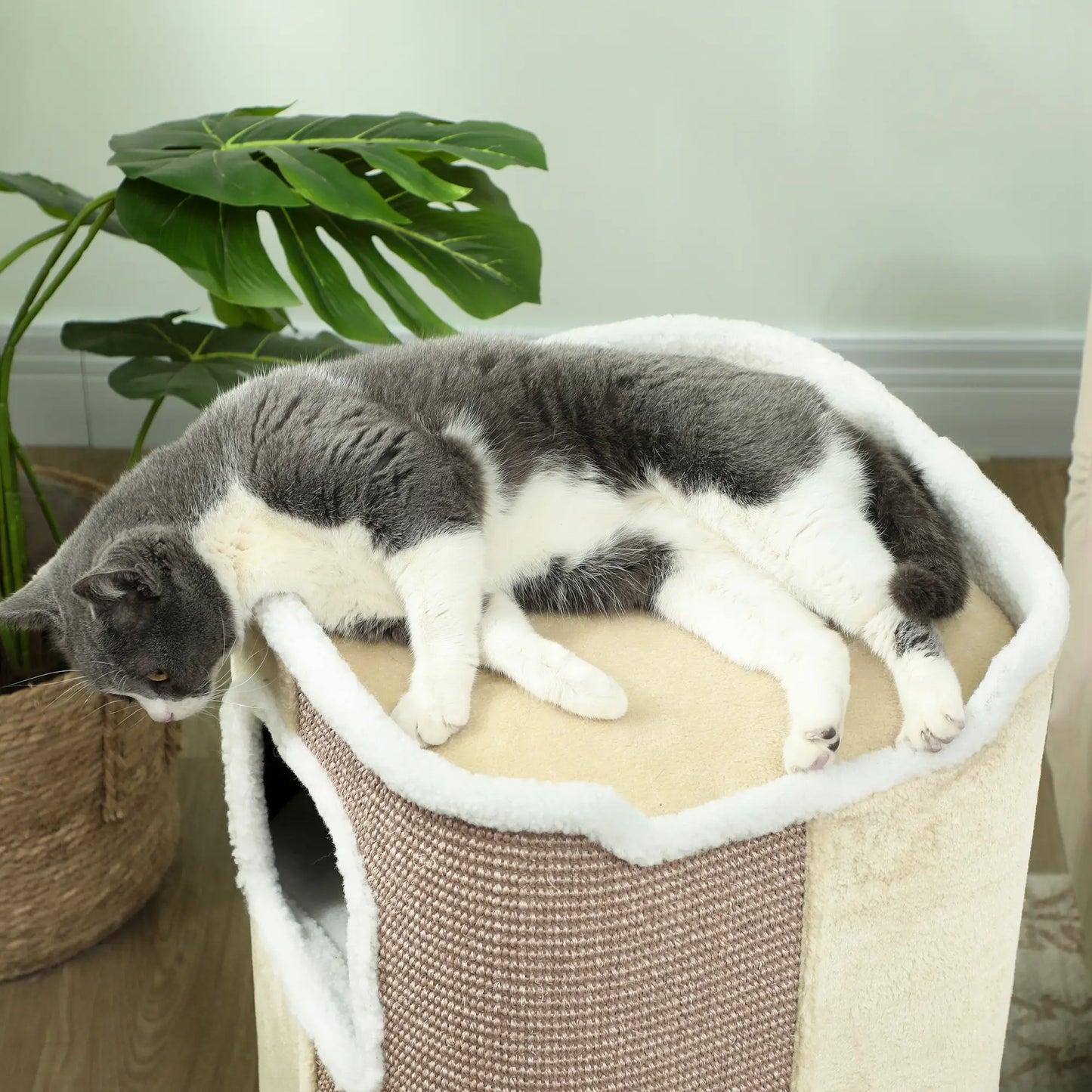 Nancy's Frascineto Kattenboom - Krabpaal - Kattengrot - Beige / Wit - ± 40 x 40 x 75 cm