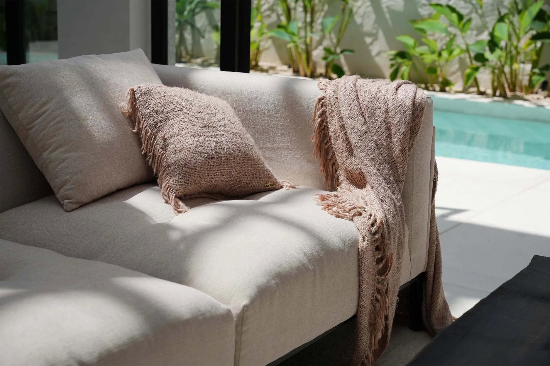 Bazar Bizar Oh My Gee Cushion Cover - Beige - Cotton - 40 x 40 cm