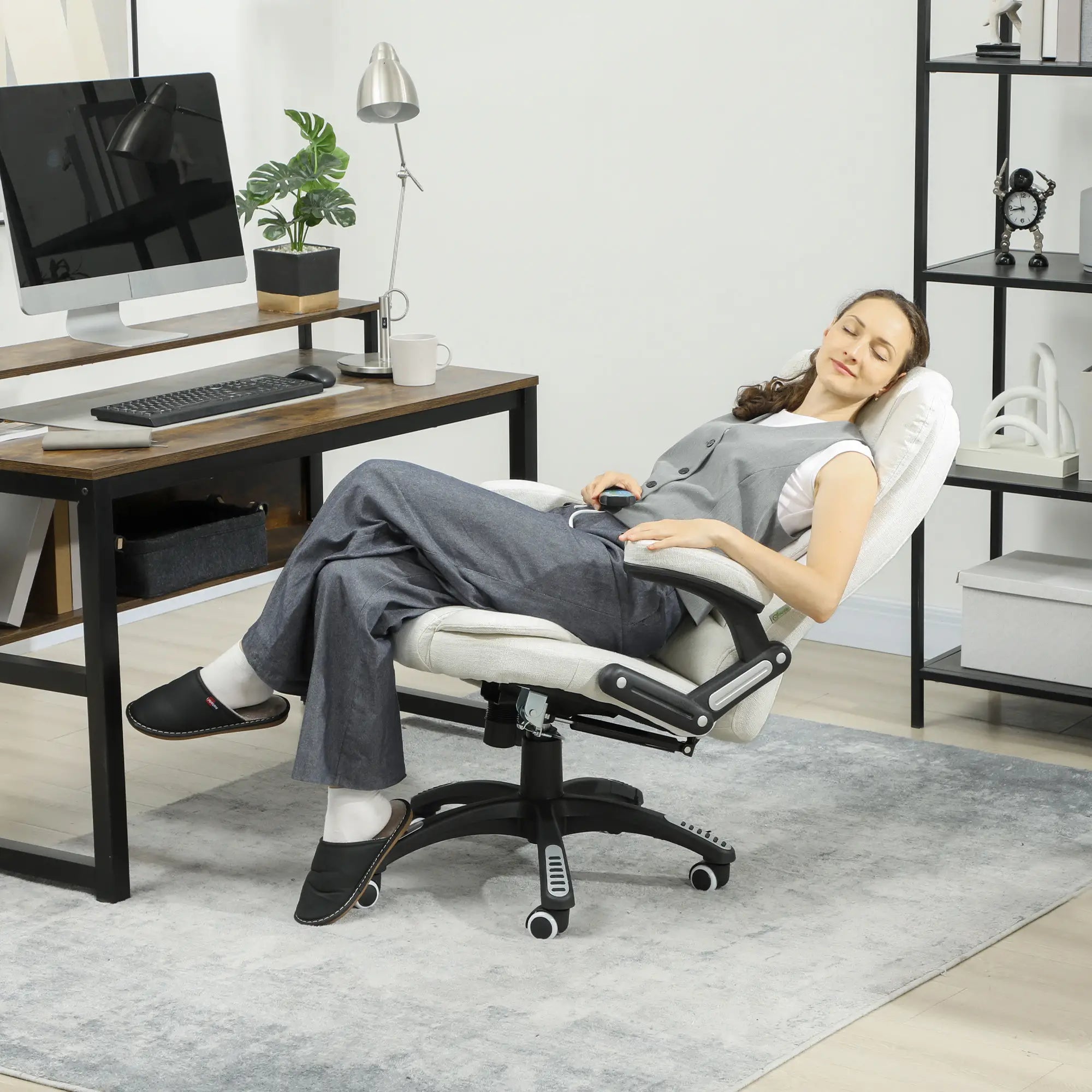 Nancy's Macomer Massage Bureaustoel - Massage Kantoorstoel - Warmtefunctie - Ergonomisch - Verstelbaar - Wit - Linnen