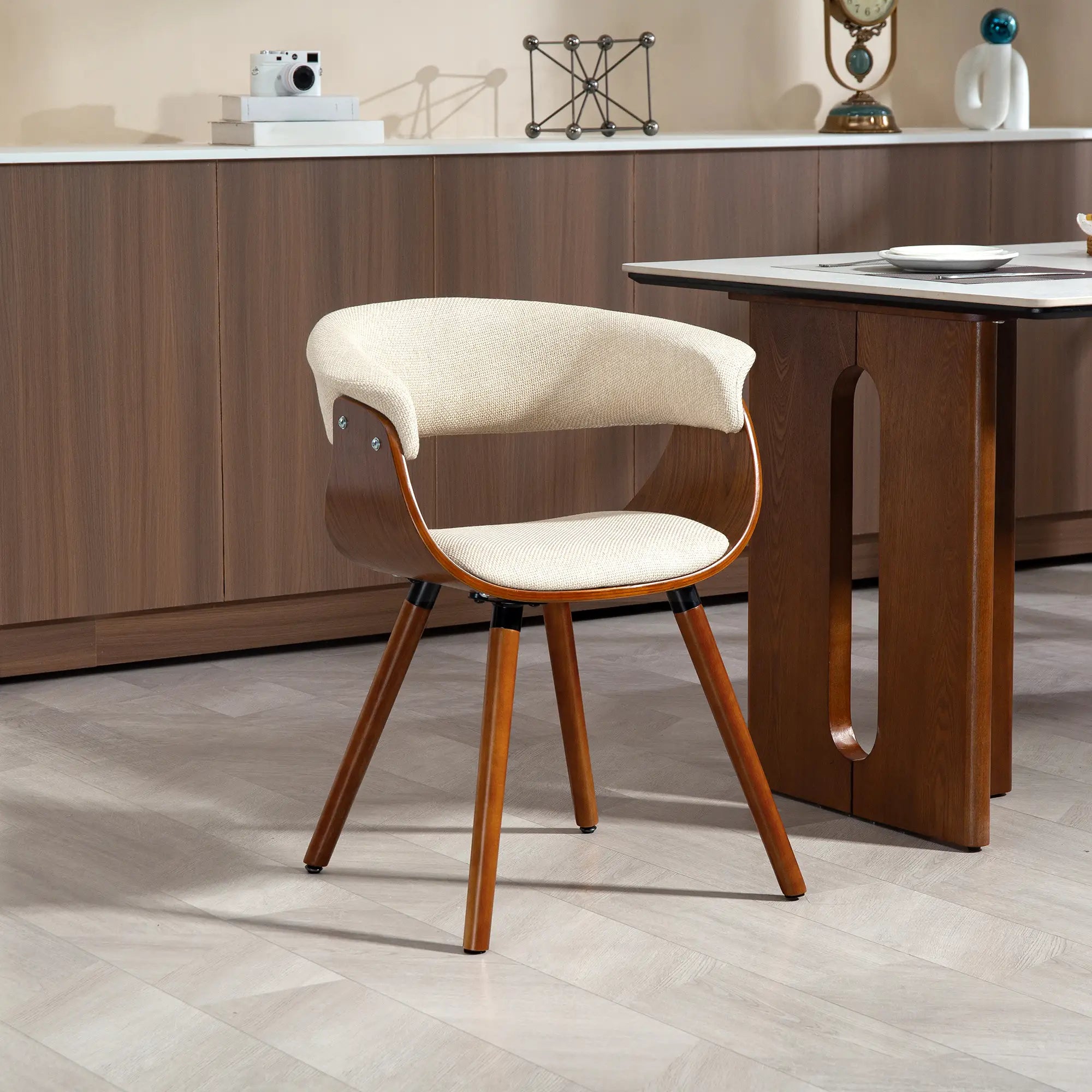 Nancy's Lonigo Eetkamerstoel - Beige / Bruin - Linnen
