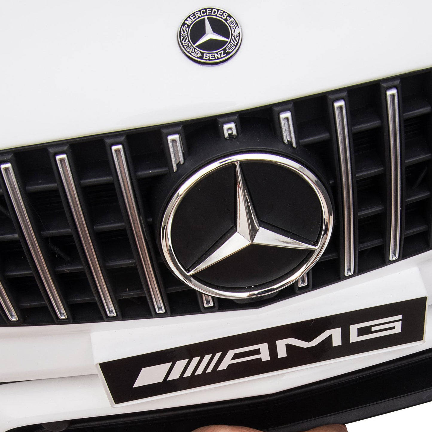 Nancy's Middle Cay Kinderauto Elektrisch - Speelgoed Auto - Muziek - Verlichting - Wit