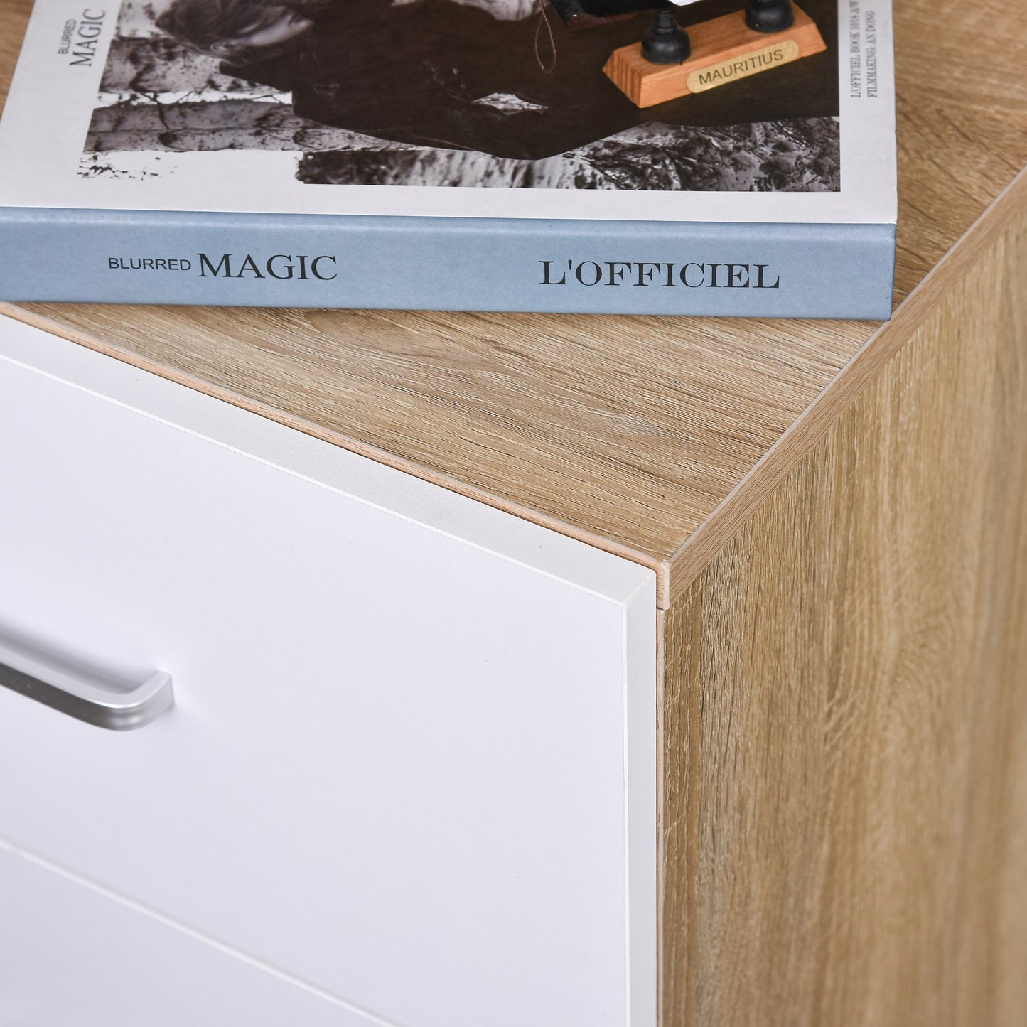 Nancy's Defiance Boekenkast - 3 Niveaus - 4 Lades - Bewerkt Hout - Melamine - 40 x 40 x 170 cm - Naturel - Wit