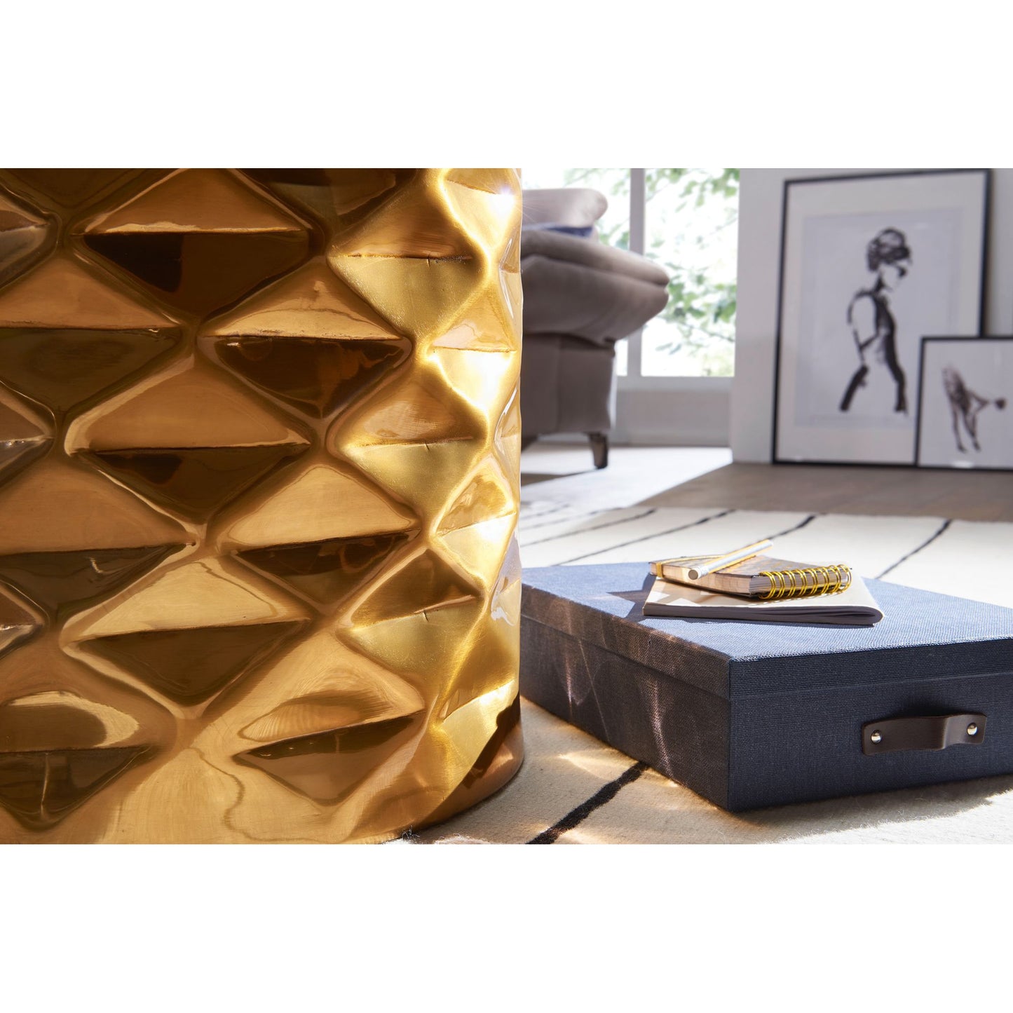 Nancy's Cannock Bijzettafel - Salontafel - Aluminium - Goud - ± Ø 43 x 48 cm