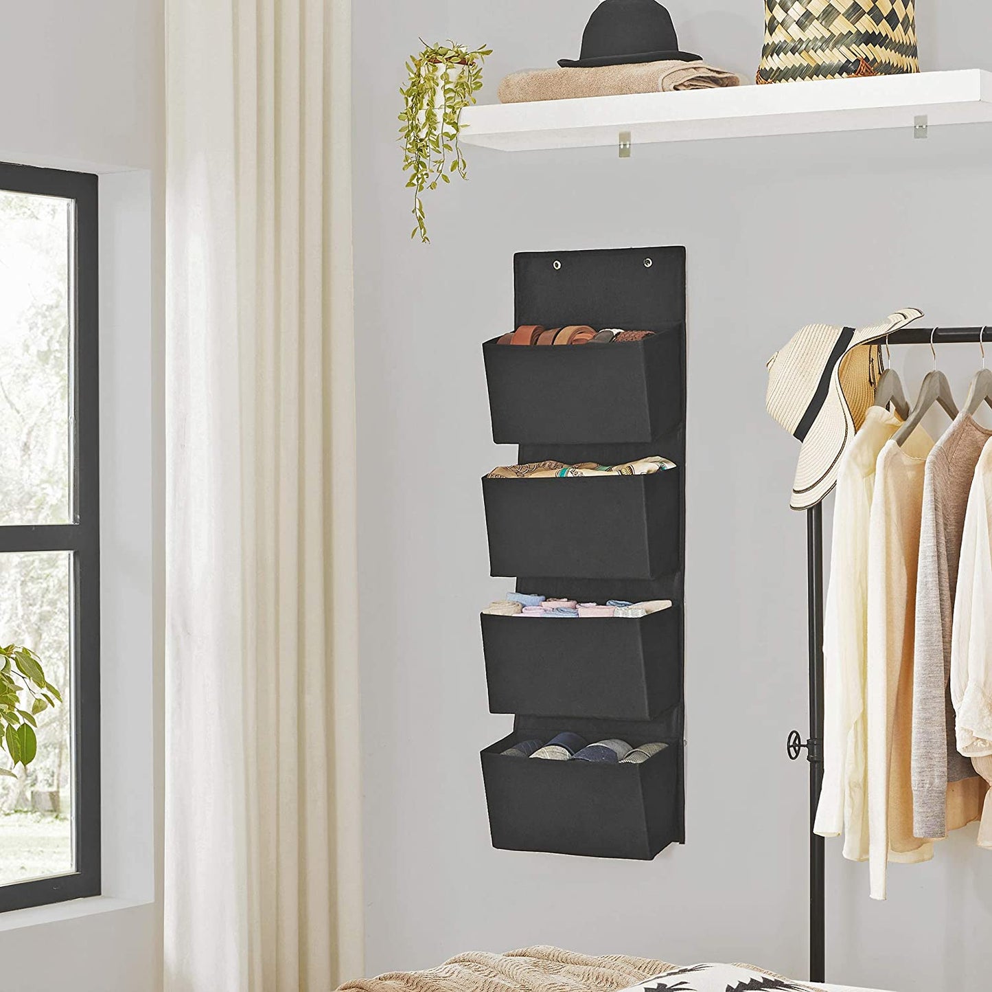 Nancy's Maricopa Organizer - Hangende Organizer - 4 Vakken - Opslag - Deur - Zwart - 33.5 x 12 x 100 cm