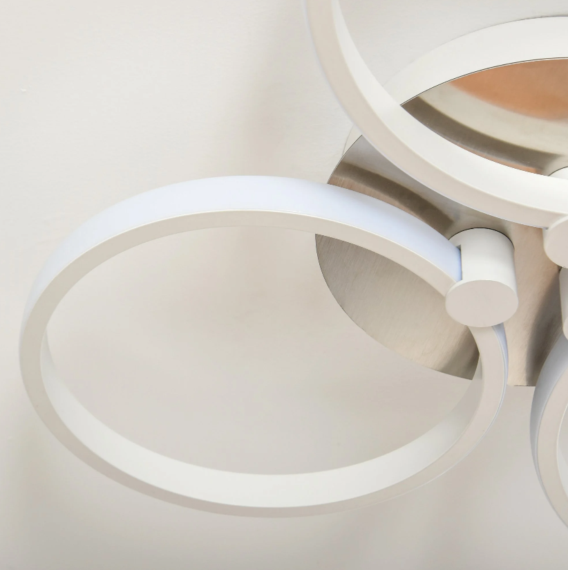 Nancy's Tukwila Plafondlamp - Drie Cirkels - Metaal - Modern - Aluminium - Acryl - Wit - 56 x 46 x 8 cm
