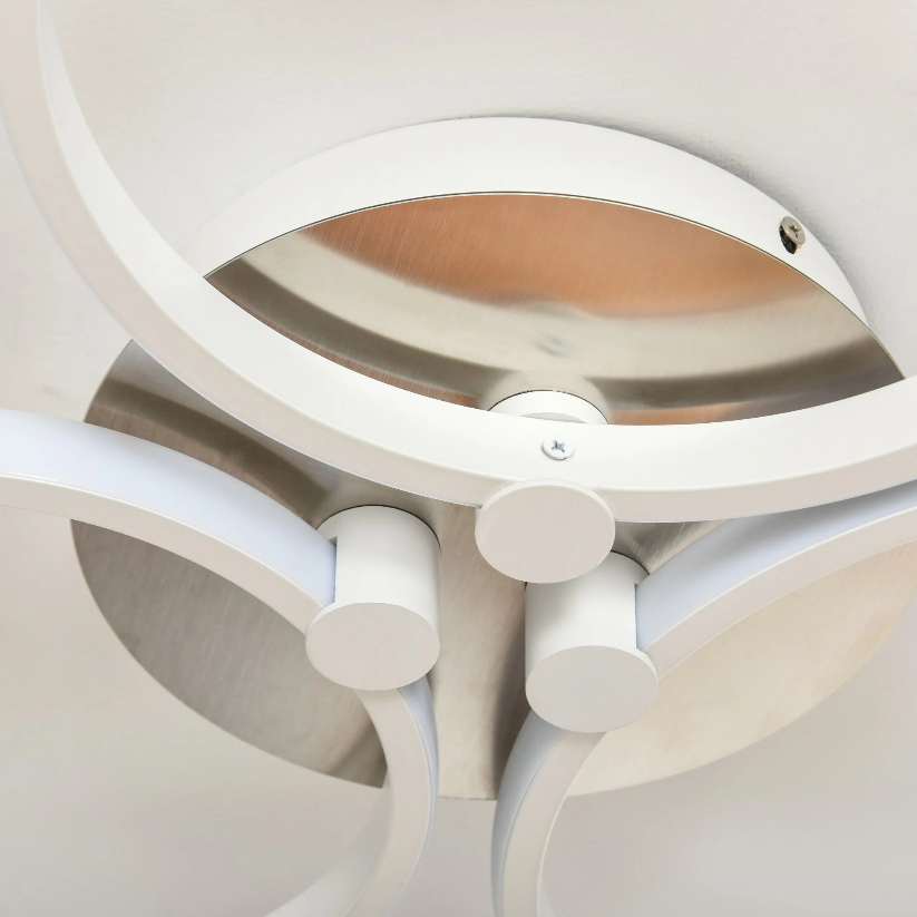 Nancy's Tukwila Plafondlamp - Drie Cirkels - Metaal - Modern - Aluminium - Acryl - Wit - 56 x 46 x 8 cm