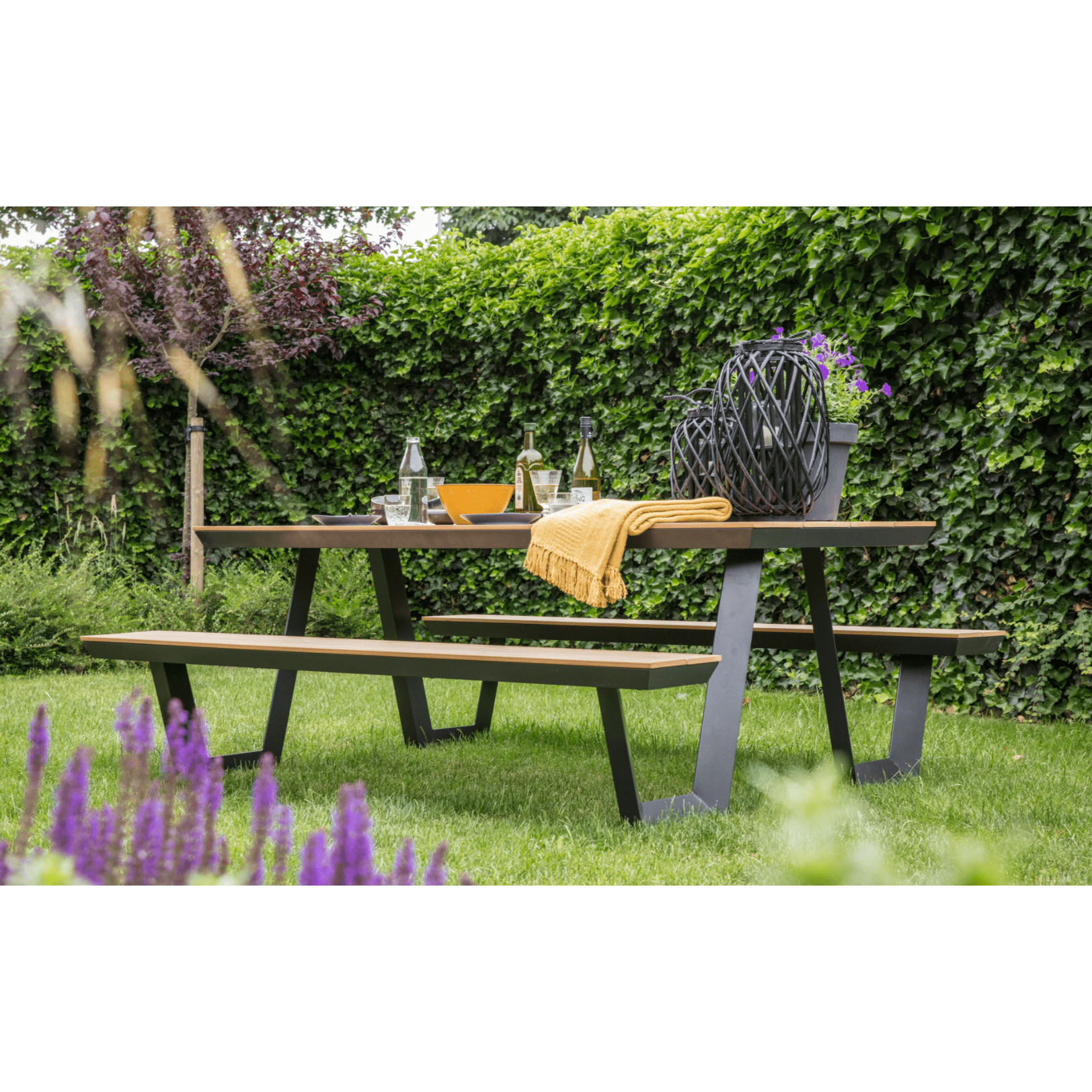 Nancy's Adina Tuintafel - Teaklook - Aluminium Frame - 200 x 89 x 75cm