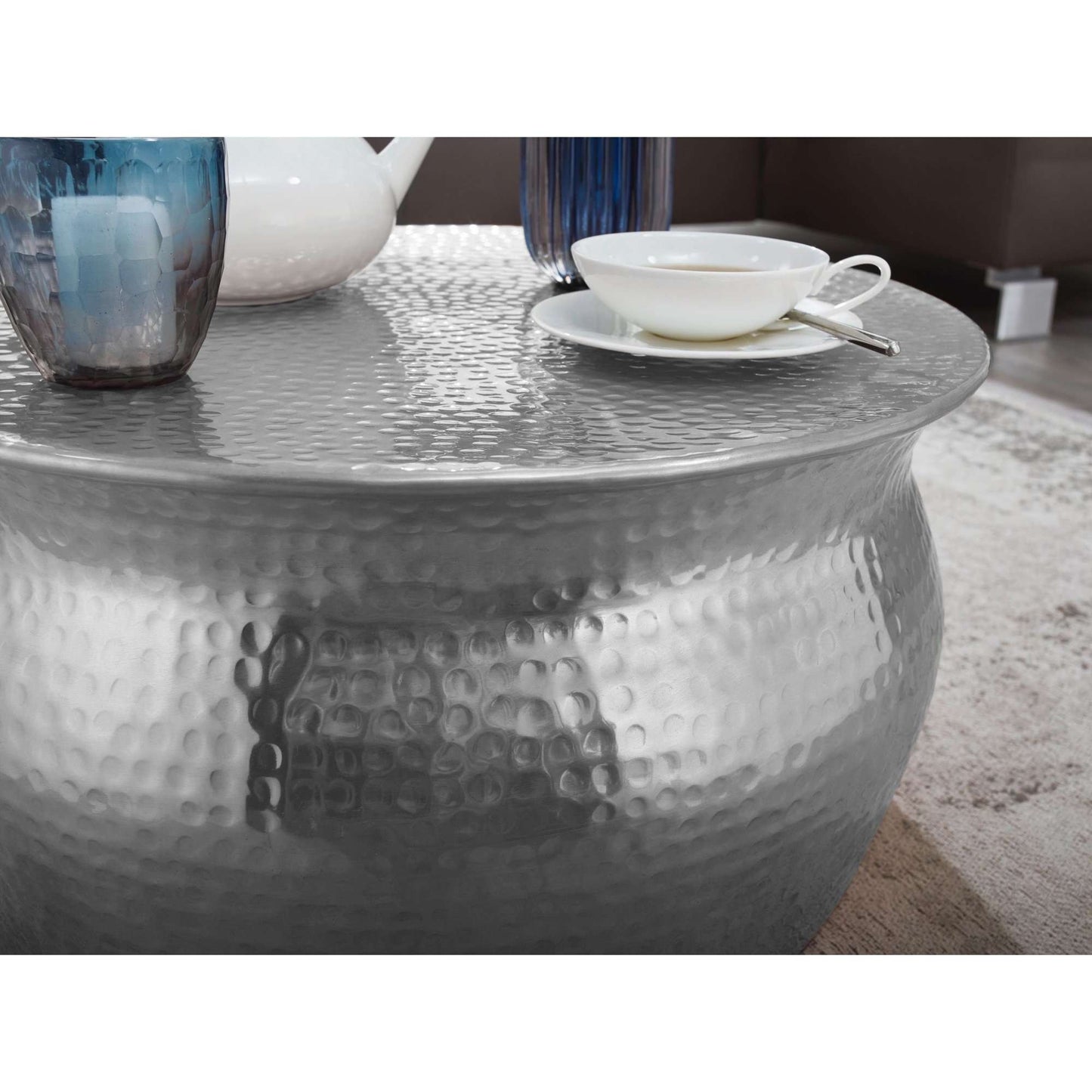 Nancy's Yvan Salontafel - Koffietafel - Bijzettafel -Zilver - Aluminium - ± Ø 60 x 30 cm