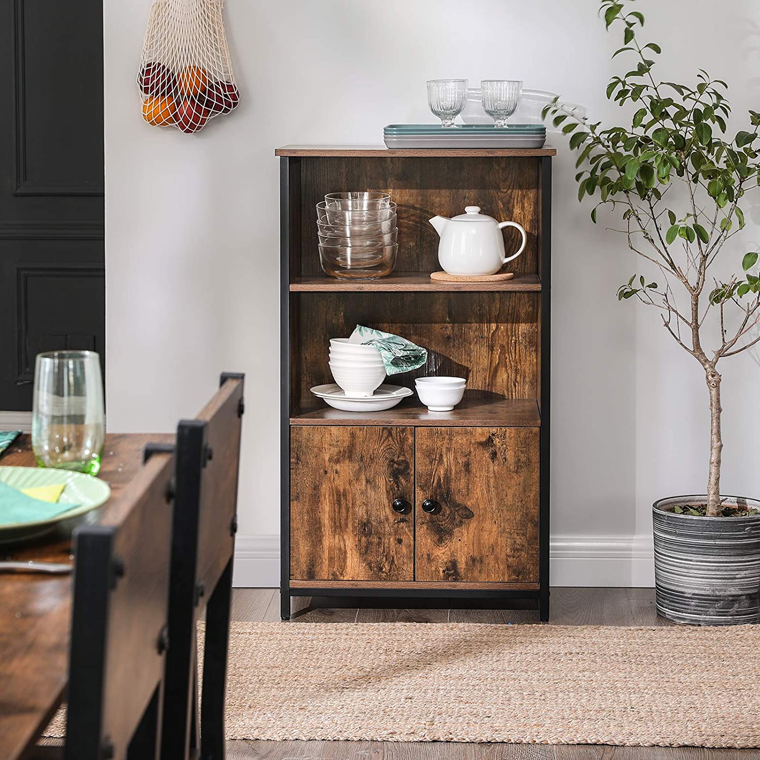 Nancy's Hutchinson Boekenkast - Vintage Houten Kast - Industriële Kasten - 2 Deuren - 60 x 32 x 104 cm (L x B x H)