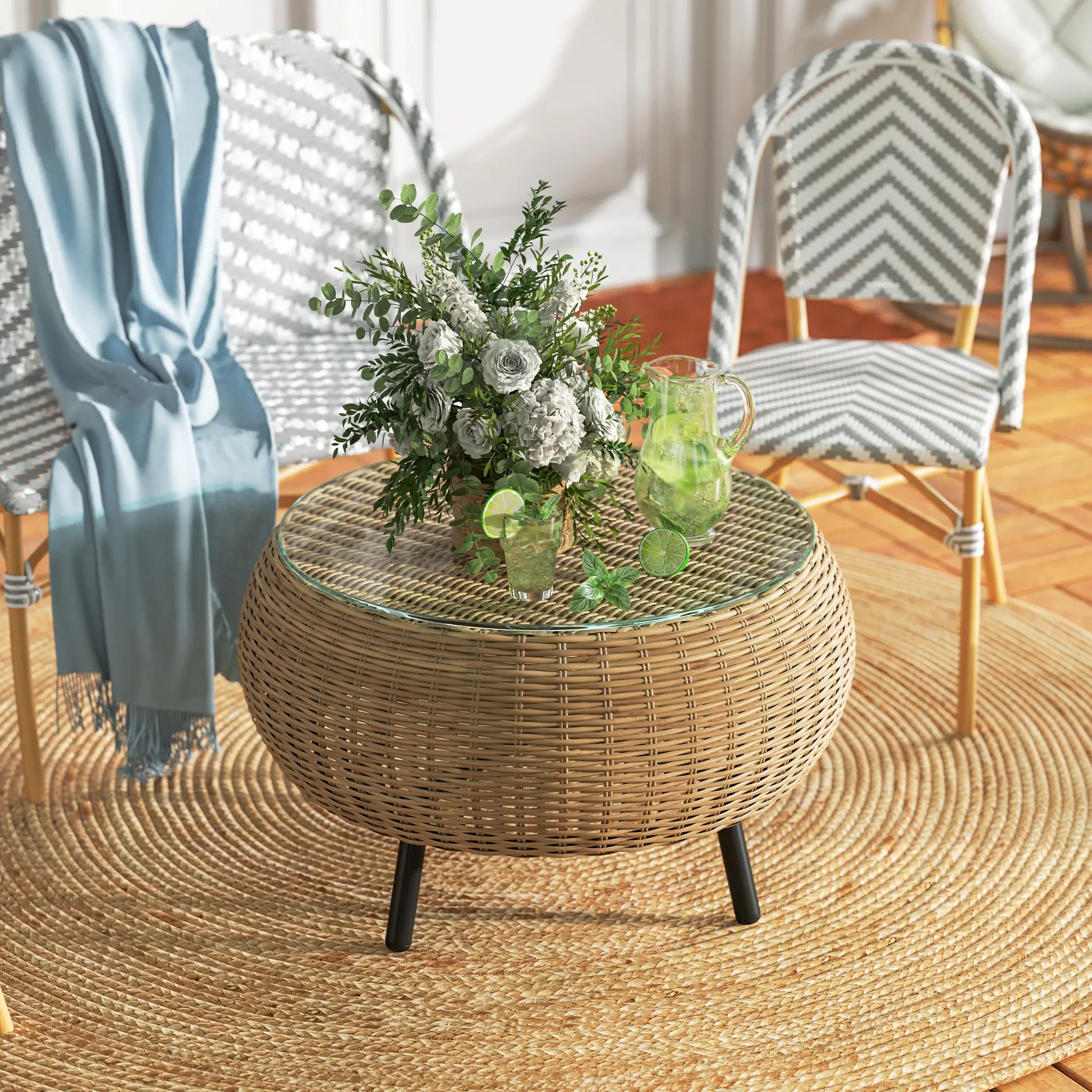 Nancy's Cigliano Tuintafel - Terrastafel - Balkontafel - Rotan / Glas - ± Ø 75 x 40 cm