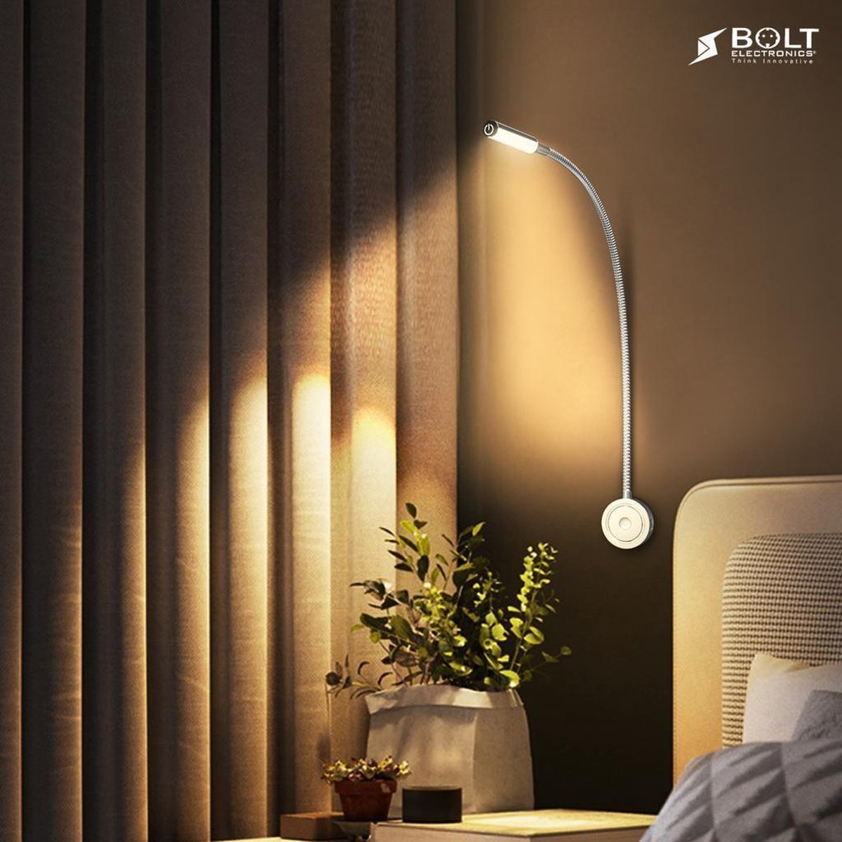 Bolt Electronics® Lampe de lecture LED à intensité variable avec deux ports USB 2 pièces Argent