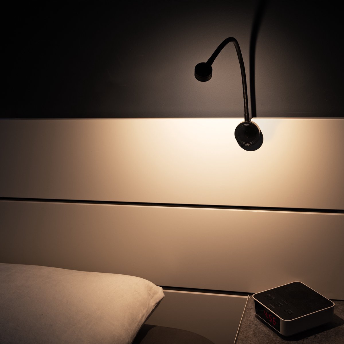 Bolt Electronics® Bedside lamp with USB & USB-C port 2 pieces Black