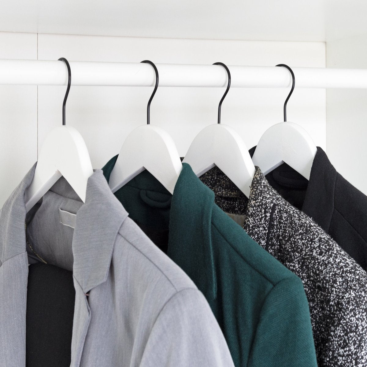 Eleganca Luxury clothes hangers 15 pieces White 