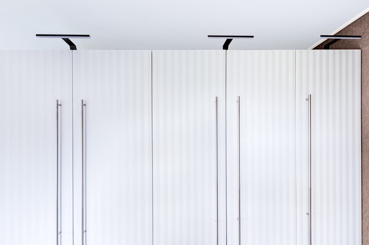 Eleganca Surface-mounted cabinet lighting set of 2 Silver