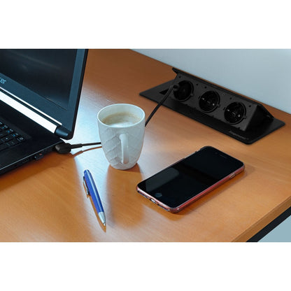 Xergonomic Built-in desk socket for 3 plugs Black