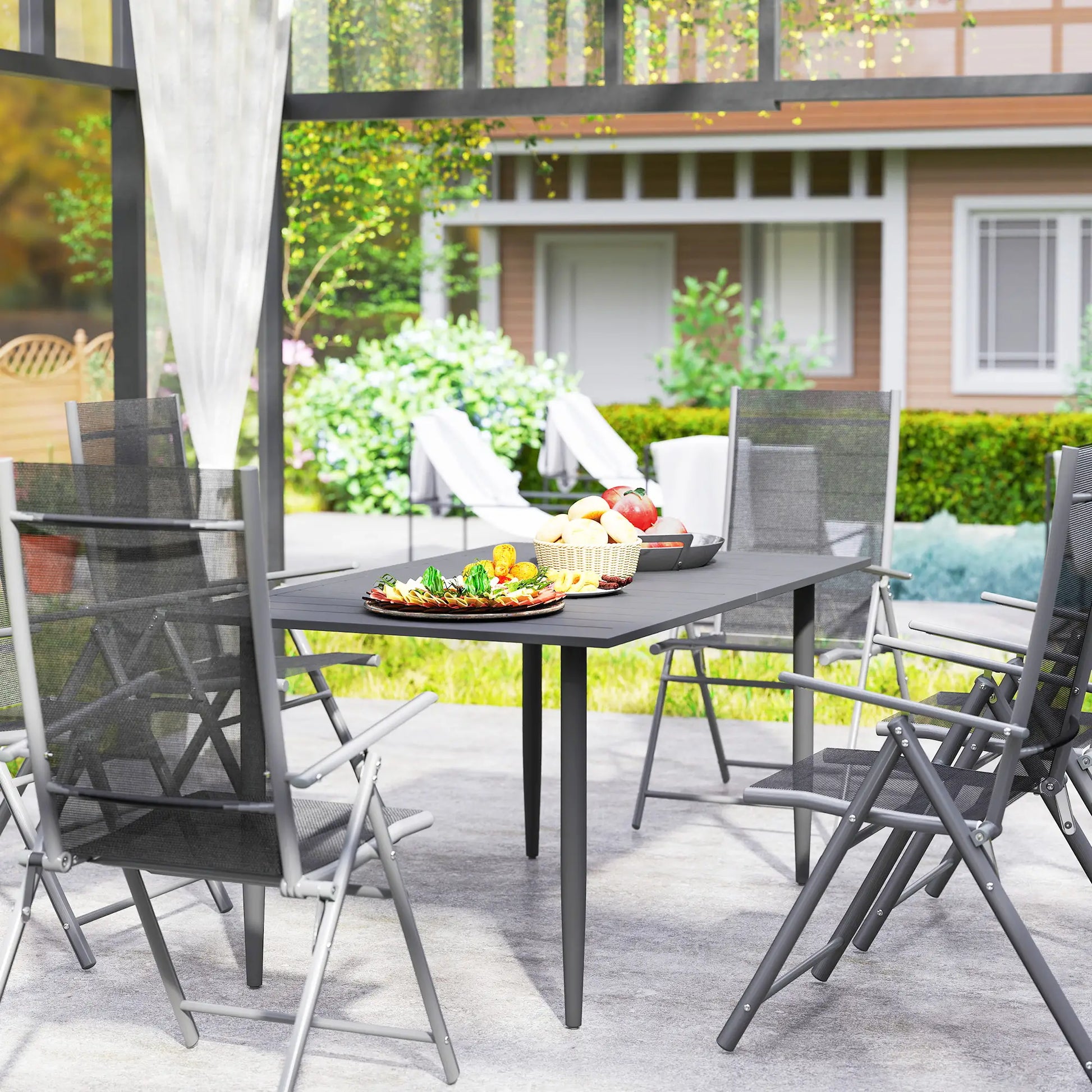 Nancy's Fontanellato Tuintafel - Eettafel voor buiten - Terrastafel - Zwart - Staal - ± 150 x 90 x 75 cm