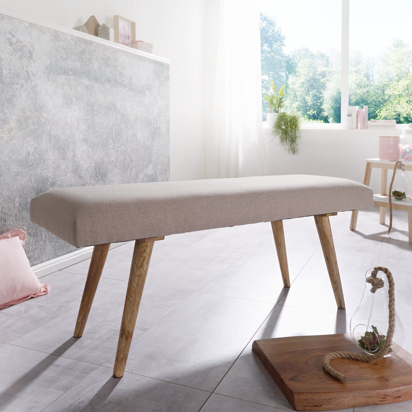 Nancy's Herkimer Bankje - Zitbank - Gangbank - Massief Mangohout - Gestoffeerde Bank - Eetkamerbank - Beige - ± 120 x 40 x 50 cm