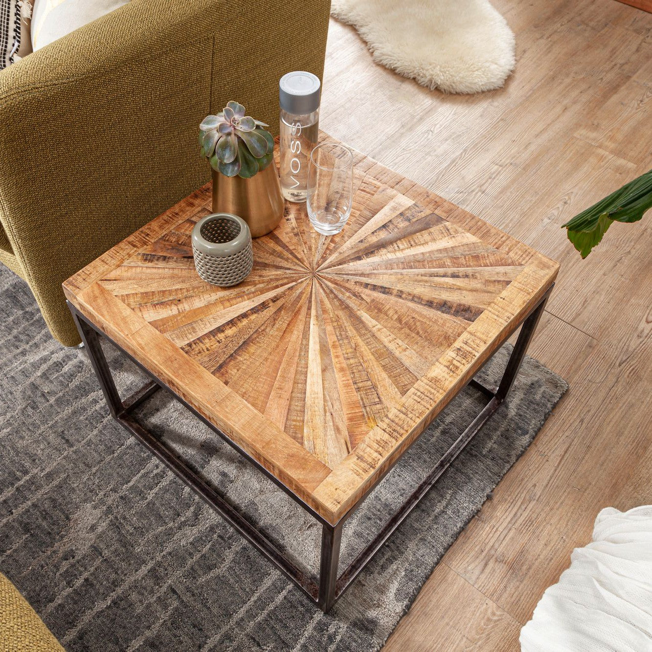 Nancy's Indari Salontafel - Koffietafel - Bijzettafel - Mangohout - ± 55 x 55 x 40 cm
