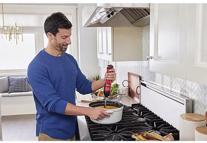 Nancy's Black & Decker Draadloze Staafmixer - Inclusief Garde, Hakmolen en Mengkom - Rood - RVS