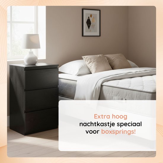 Casamoda Hoog Nachtkastje voor Boxspring met Stopcontact en USB - Ladekastje - 3 Lades - Zwart - 40 x 35 x 70 cm