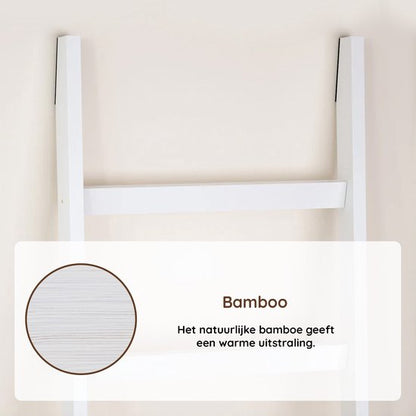Nancy's Eleganca Handdoekladder - Handdoekrek - ecoratieve Ladder met 5 Ophanghaakjes - Wit - Bamboe - 60 x 170 cm
