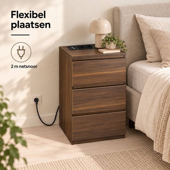 Casamoda Extra Hoog Nachtkastje voor Boxspring - 3 lades - Stopcontact met 1x USB-C en 1x USB-A - Bijzettafel - Walnoot - 40 x 35 x 70 cm
