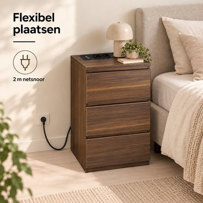 Casamoda Extra Hoog Nachtkastje voor Boxspring - 3 lades - Stopcontact met 1x USB-C en 1x USB-A - Bijzettafel - Walnoot - 40 x 35 x 70 cm