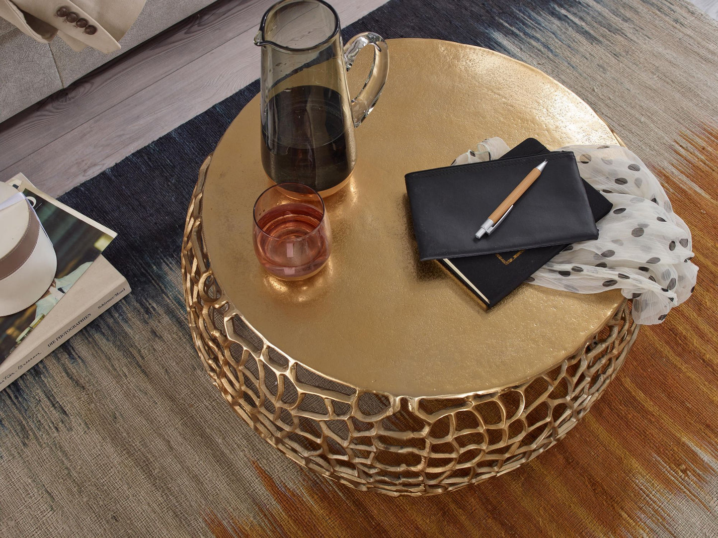 Nancy's Loivos Salontafel - Koffietafel - Bijzettafel - Goud - Aluminium - ± Ø 65 x 30 cm