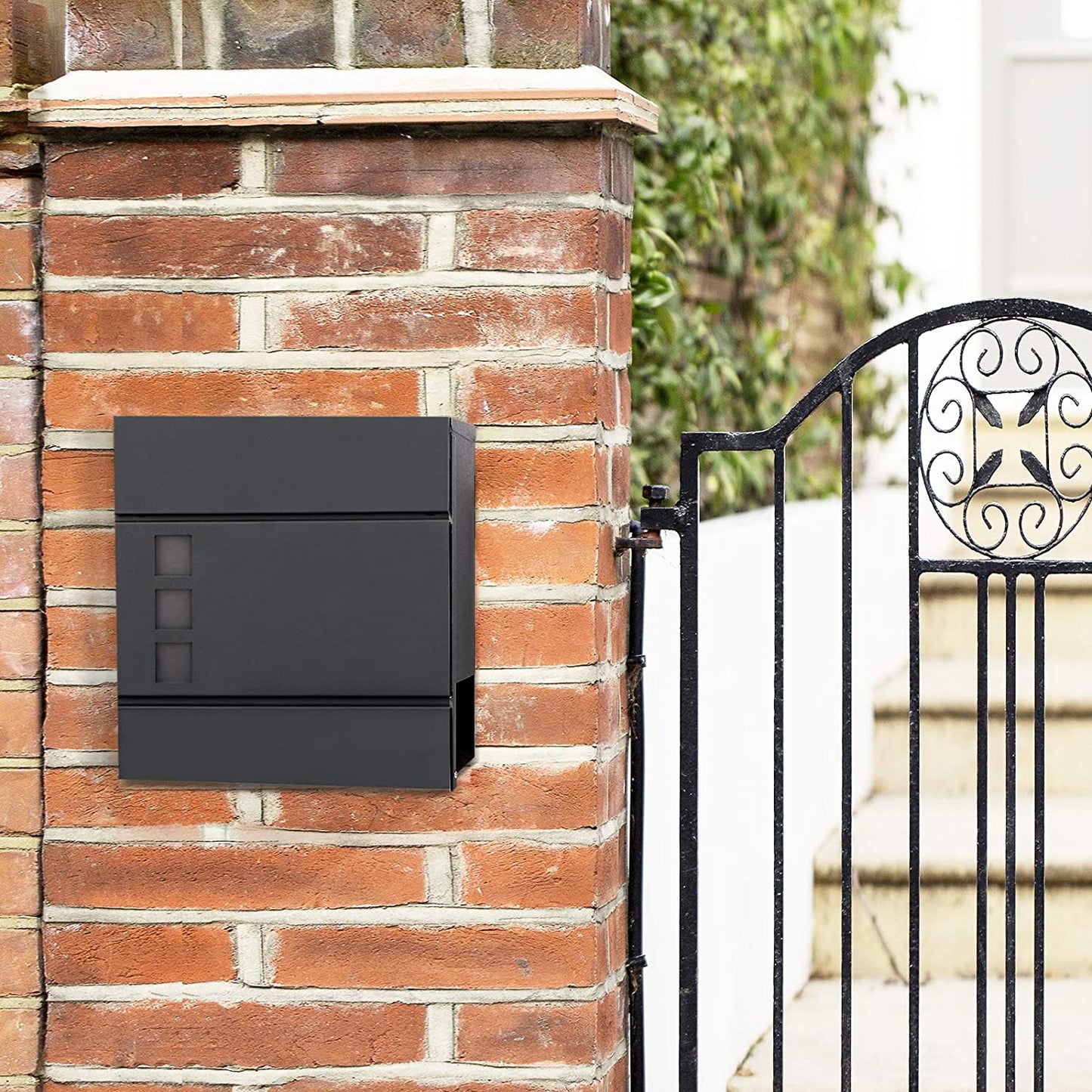 Nancy's Fordwich Letterbox - Wall letterbox - Wall mounting - Lockable - Newspaper compartment - Black - Metal - 37 x 10.5 x 37 cm