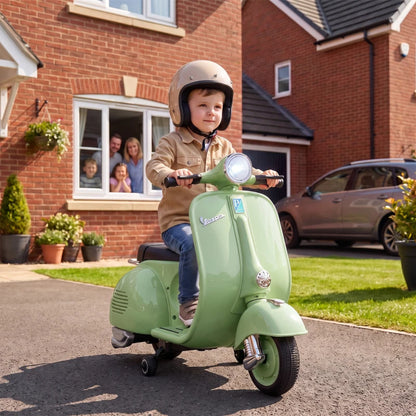 Nancy's Tolmezzo Elektrische Vespa voor Kinderen - Muziek en LED-koplamp - Afneembare zijwieltjes - Groen
