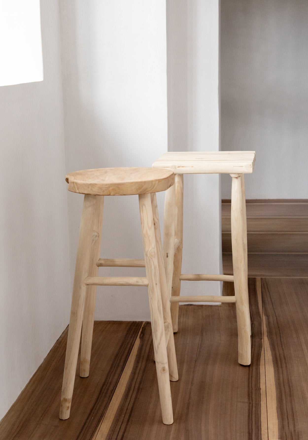 Bazar Bizar Kedut Bar Chair Bar Stool - Natural