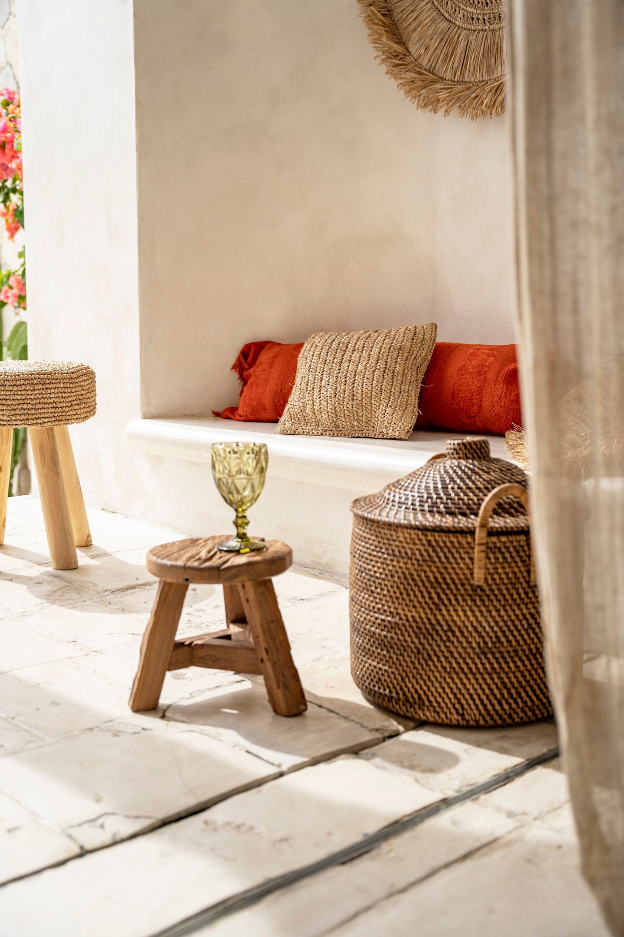 Bazar Bizar Yatai Stool - Natural - Teak wood - ± Ø 30 x 25 cm