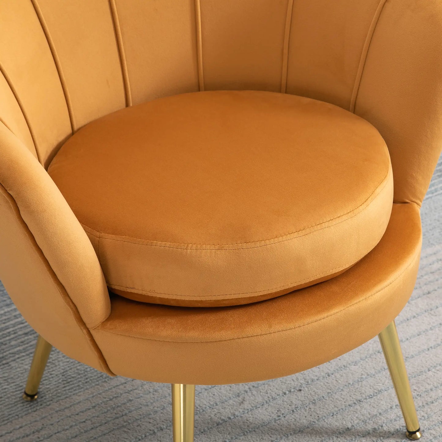 Nancy's Cunevo Fauteuil - Loungestoel - Relaxstoel - Geel / Goud - Fluweel