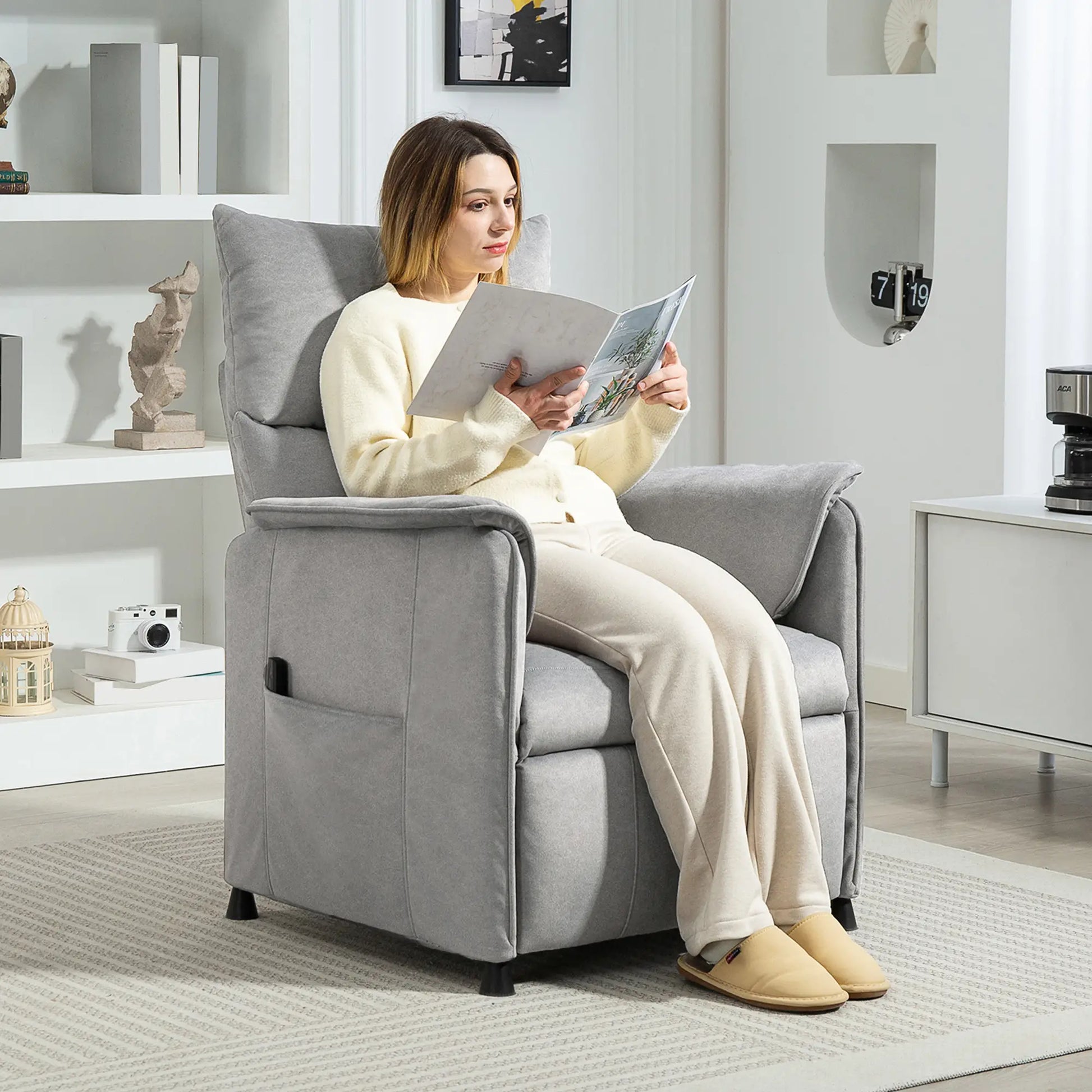 Nancy's Gignese Elektrische Fauteuil - Relaxfauteuil - Grijs - Fluweel