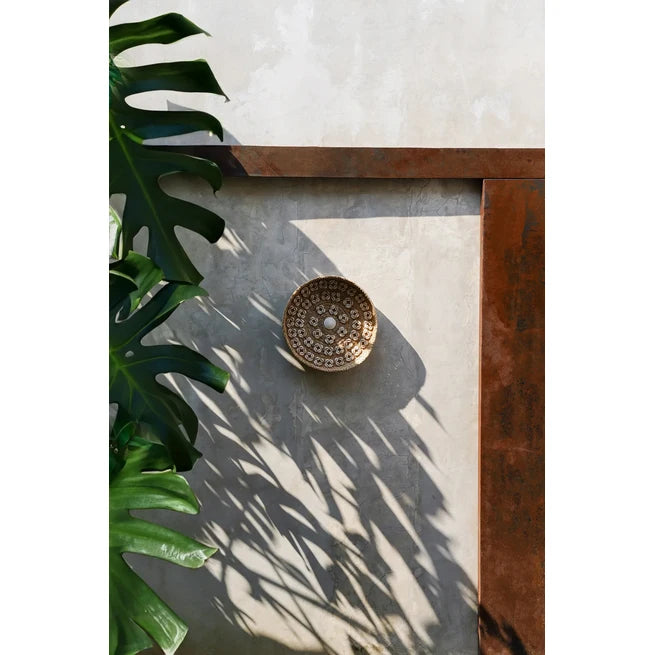 Bazar Bizar Caribe Shell Plaat - Naturel Wit - M - Gras - Schelpen - Ø 42 cm