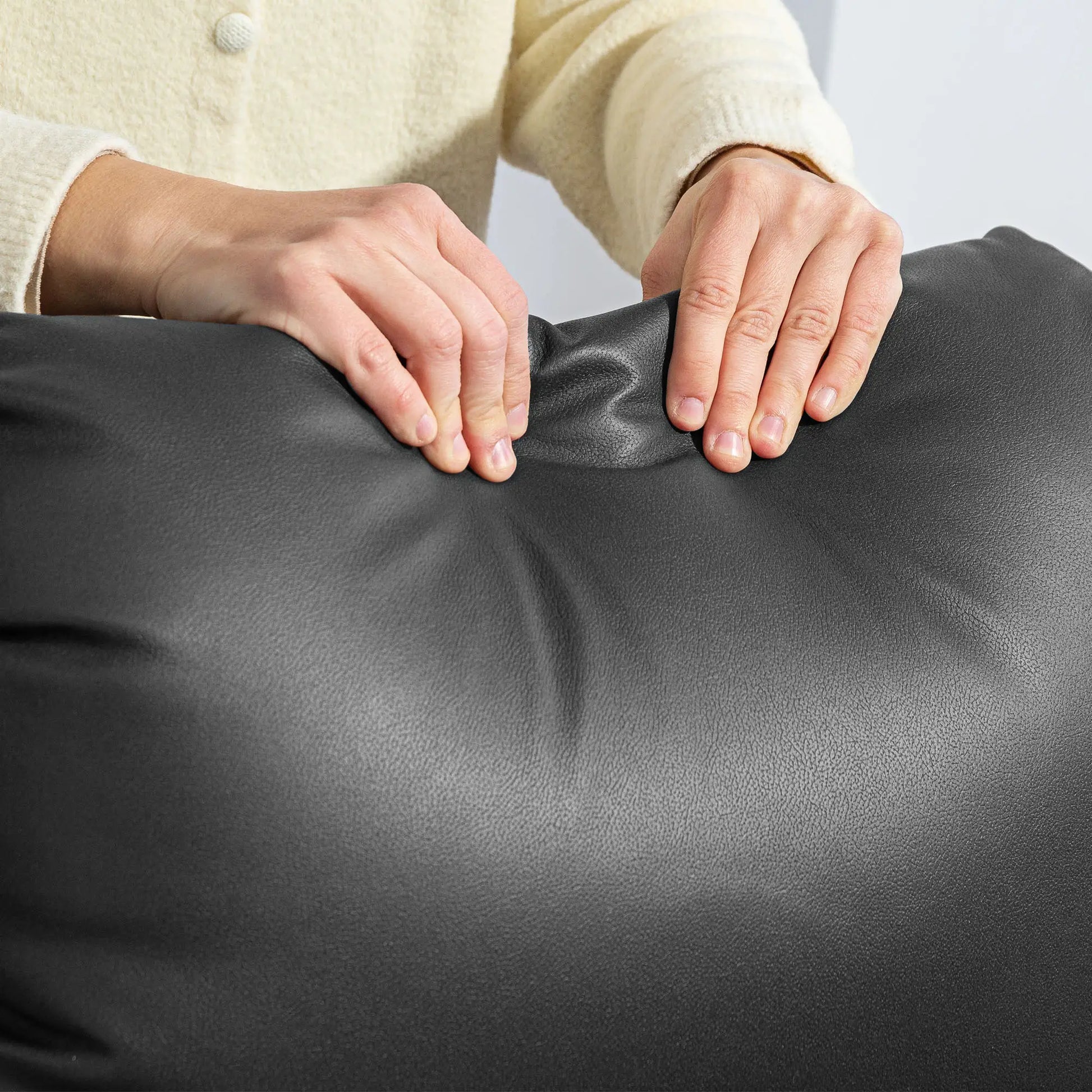 Nancy's Clauzetto Massagestoel - Relaxfauteuil - Loungestoel - Relaxstoel - Zwart