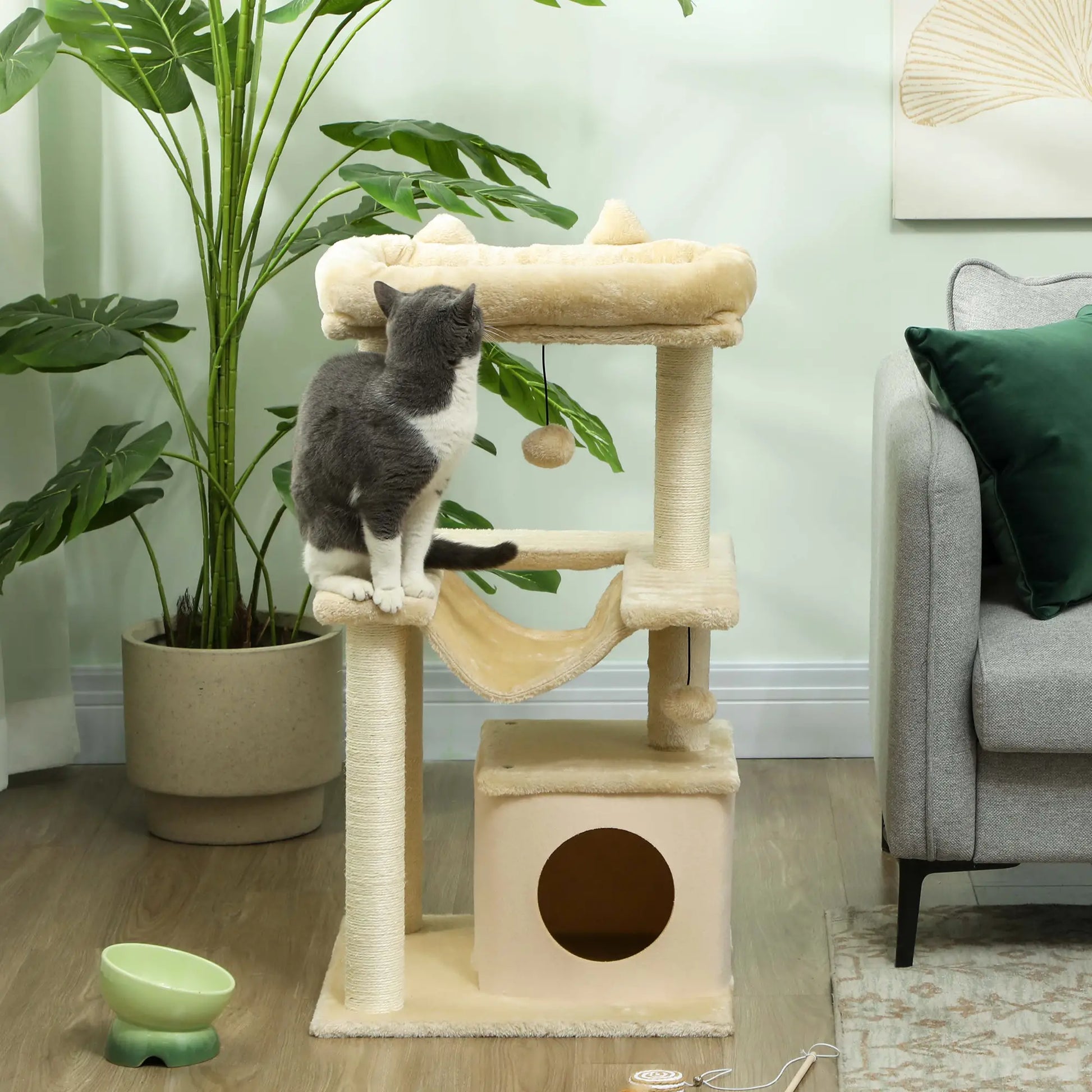 Nancy's Frascati Kattenboom - Krabpaal - Crème - Pluche - ± 50 x 50 x 90 cm