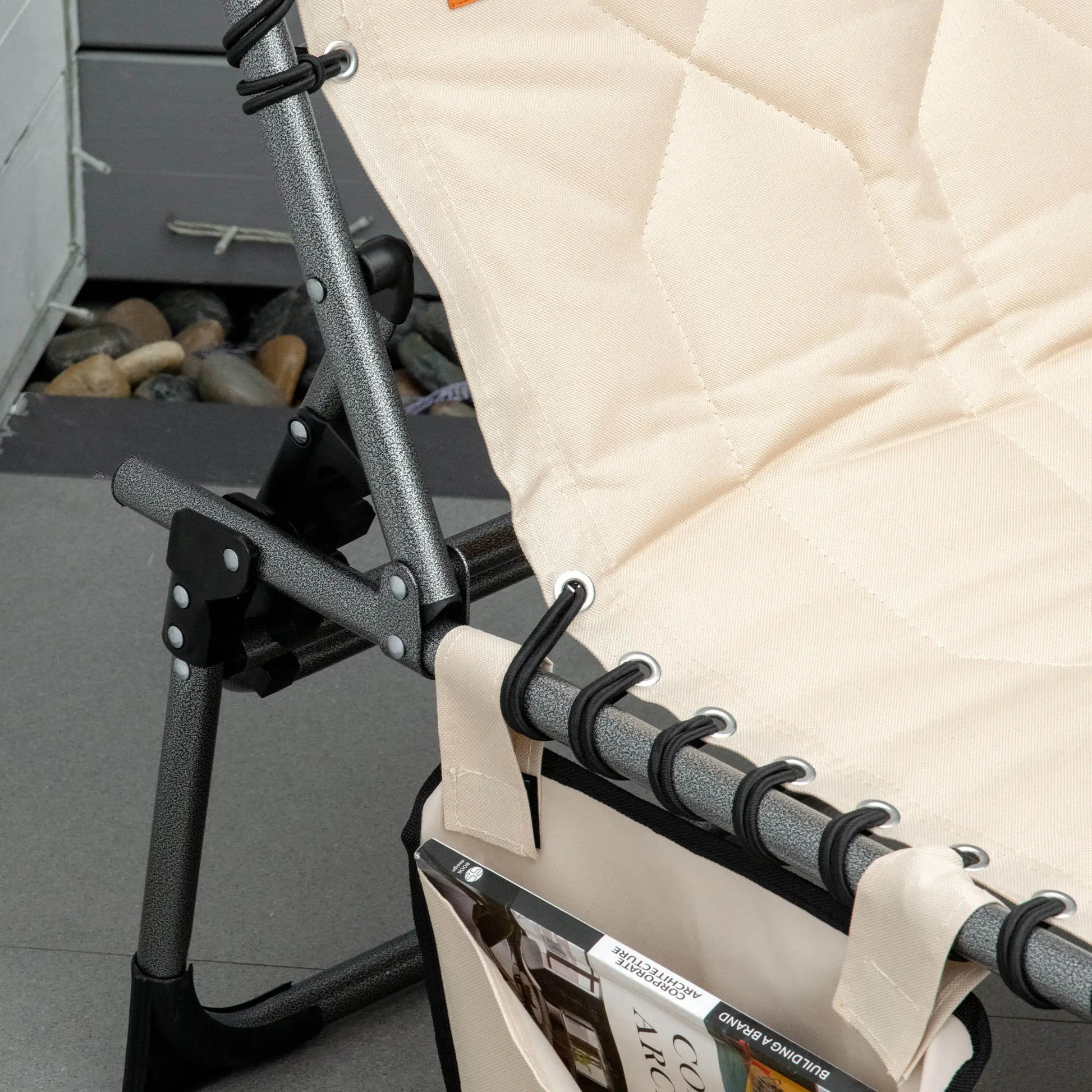 Nancy's Cermes Ligbed - Tuinligstoel - Stranbed - Loungebed - Verstelbaar - Beige