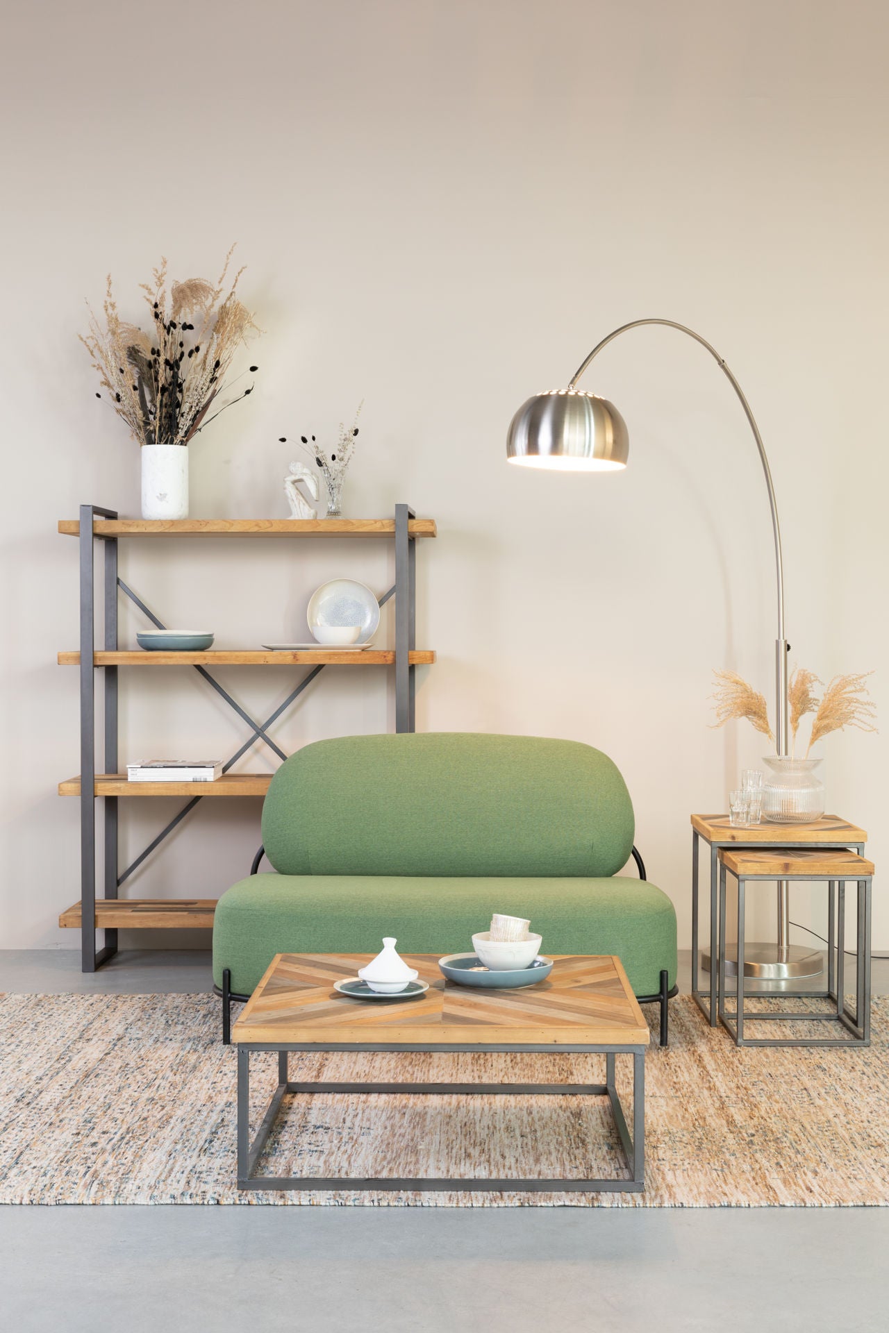 Nancy's Leeds Tafel - Modern - Bruin, Naturel, Zwart - Hout, Mdf, IJzer - 81 cm x 81 cm x 32 cm