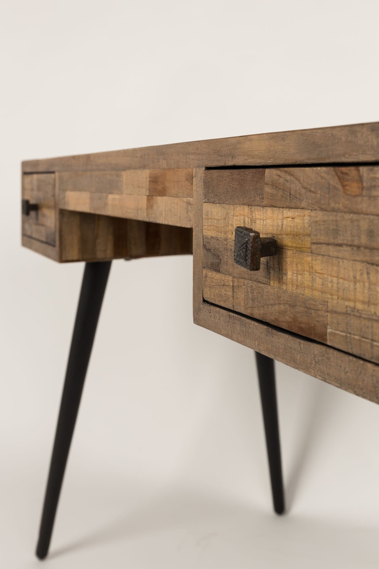 Nancy's Delavan Bureau - Computertafel - Laptoptafel - Bruin / Zwart - Teak / Staal - ± 110 x 55 x 75 cm